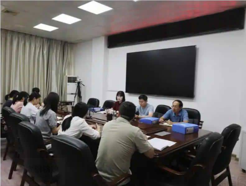 债务疑难问题会诊.jpg